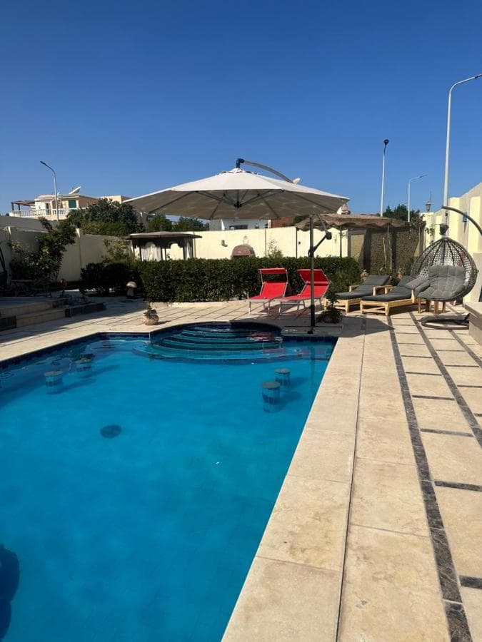 Alis Villa