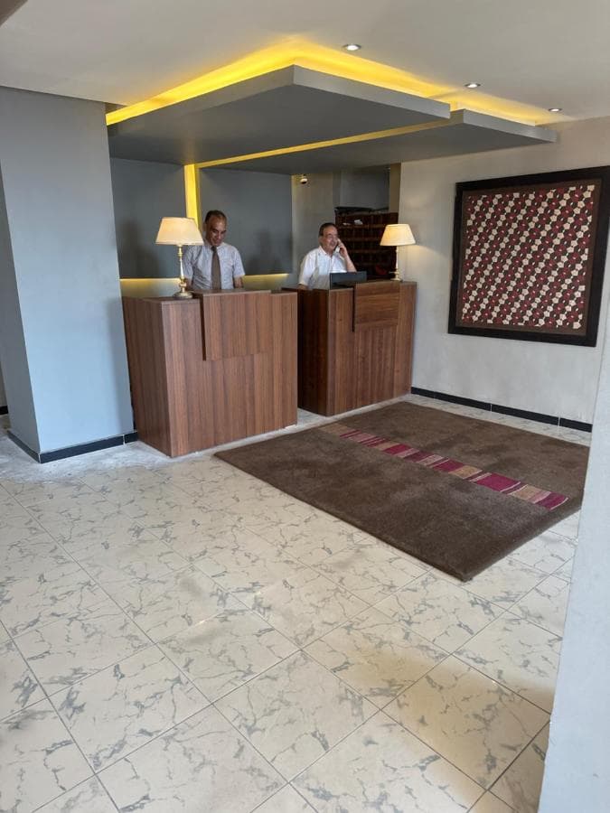 S Hotel thumbnail 2
