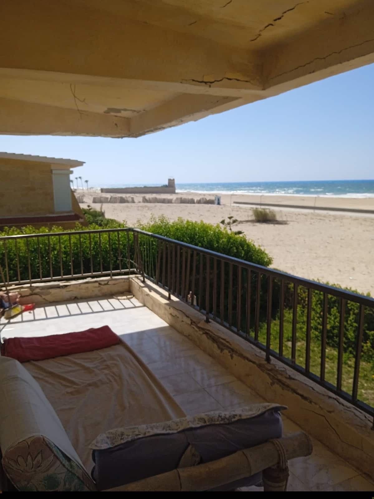 Beach House 45 thumbnail 3