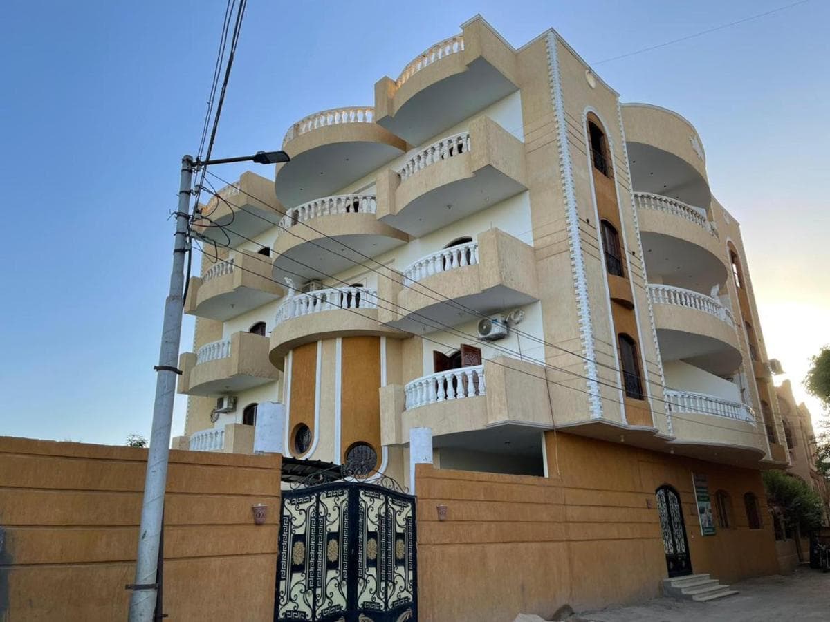 El Hady Apartments with Swimming Pool