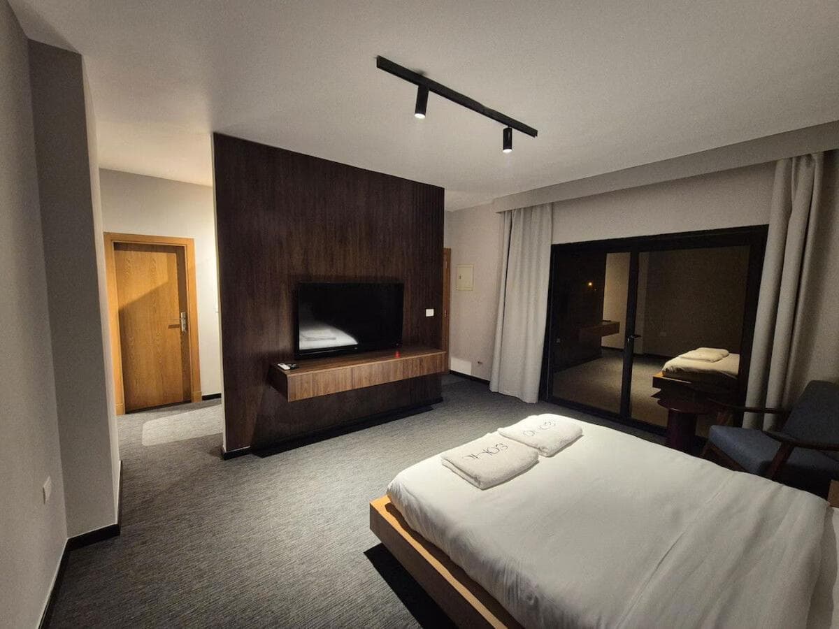 Loft Apartment with Private Terrace New Cairo