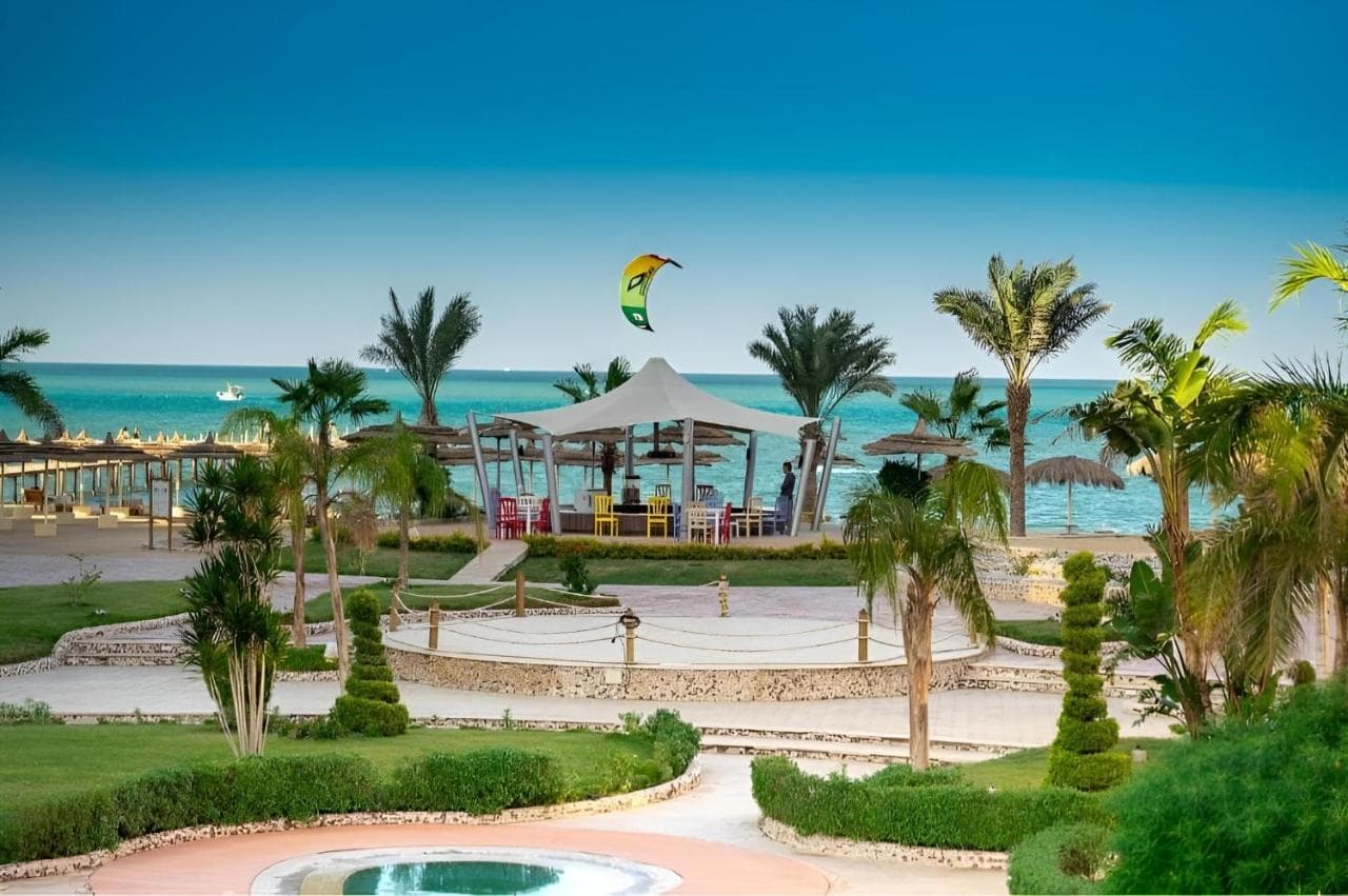 Royal Beach Boutique Hotel