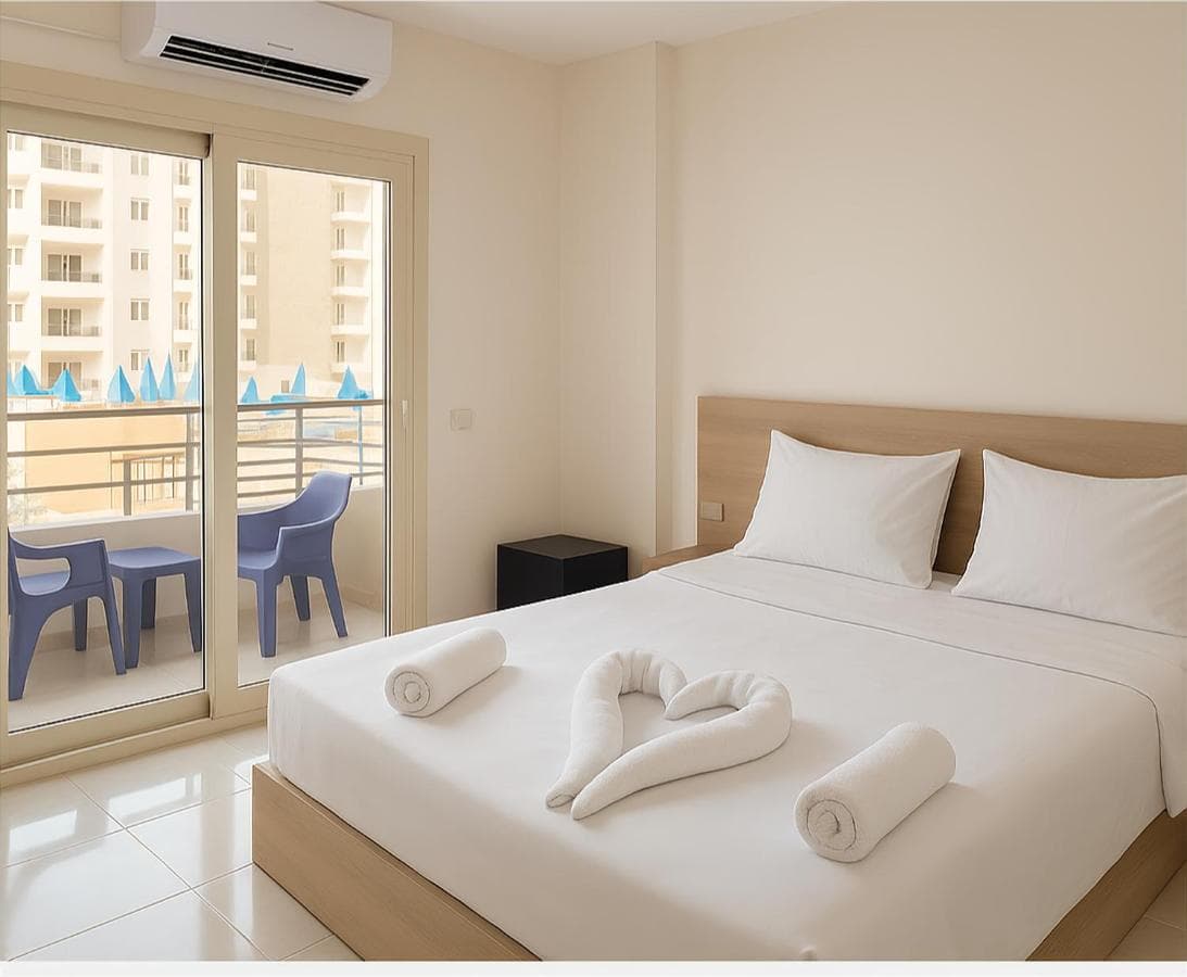 Tiba Golden Resort with private Beach