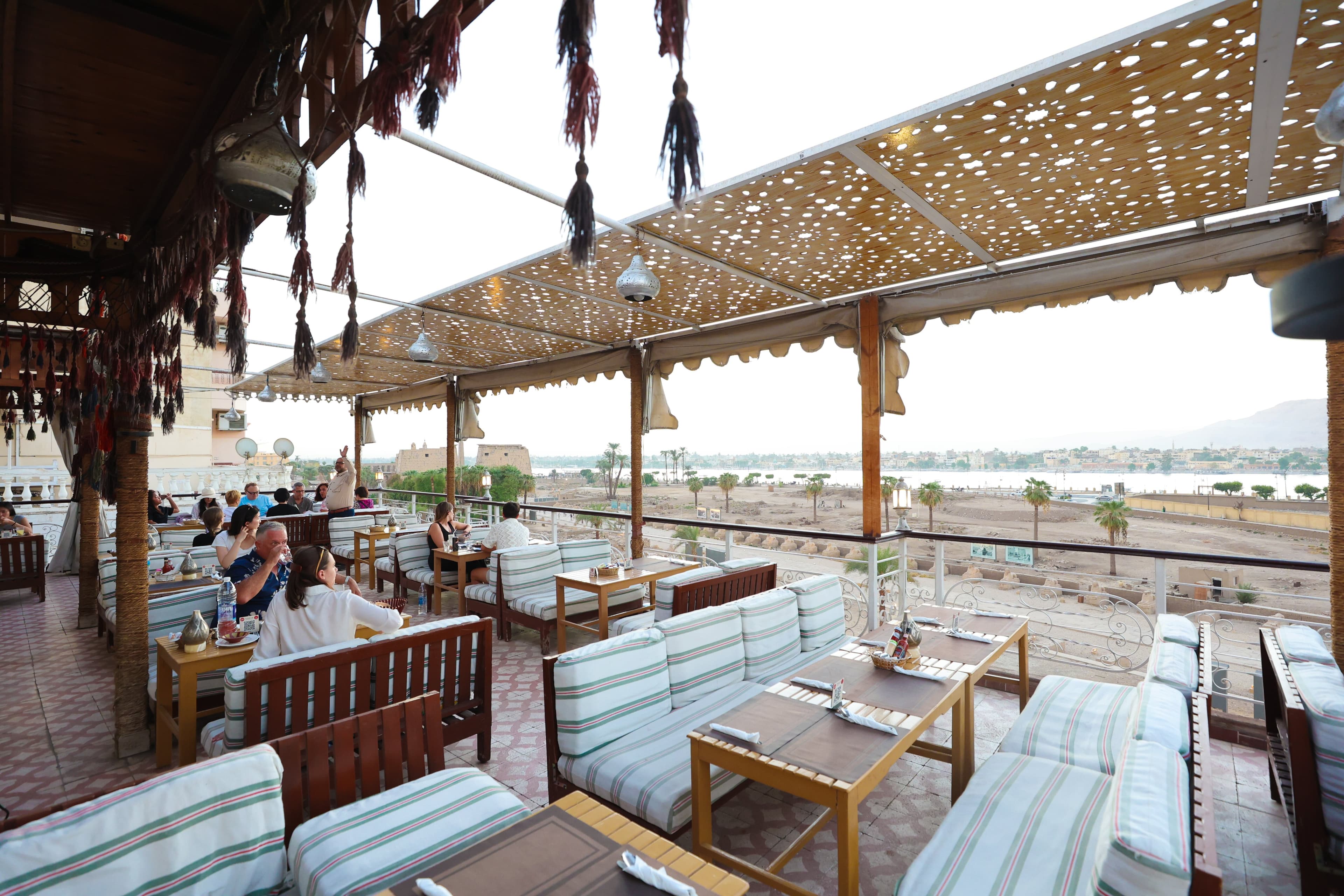 El Gezira Restaurant 1