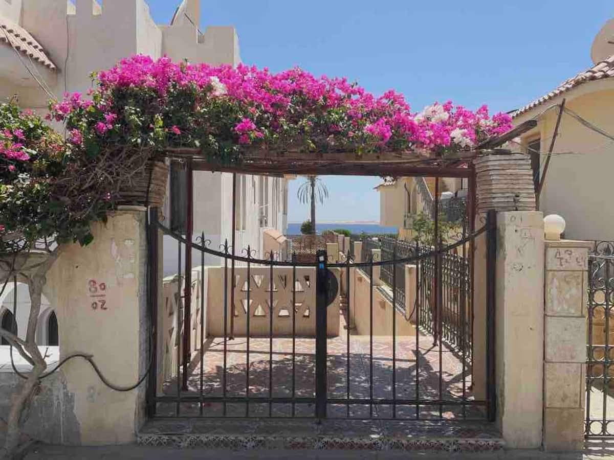 Duplex House for exclusive use, free Wi-Fi, beach