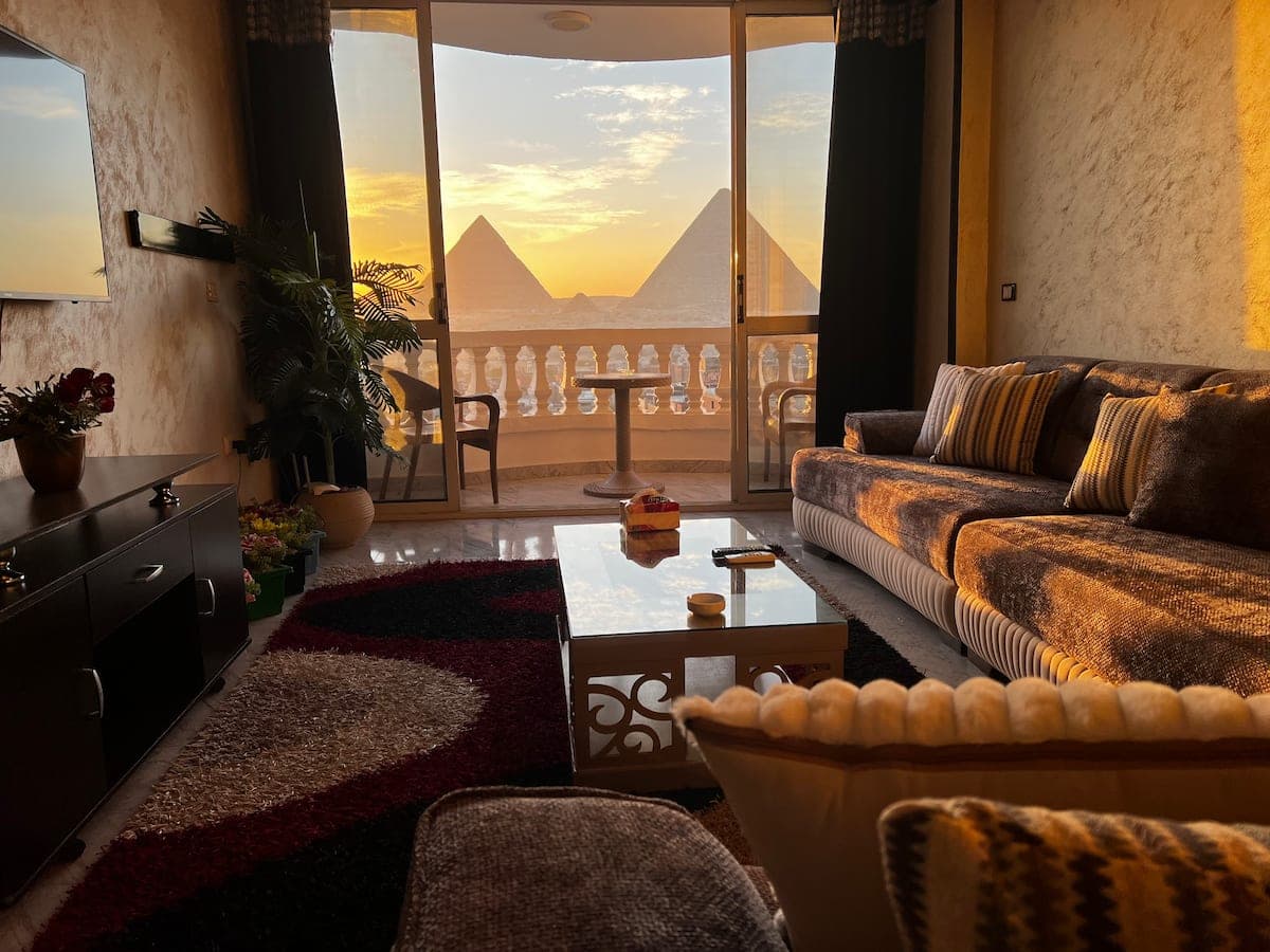 Hi Pyramids
