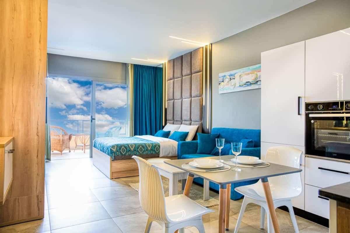 the view residence studio a310
