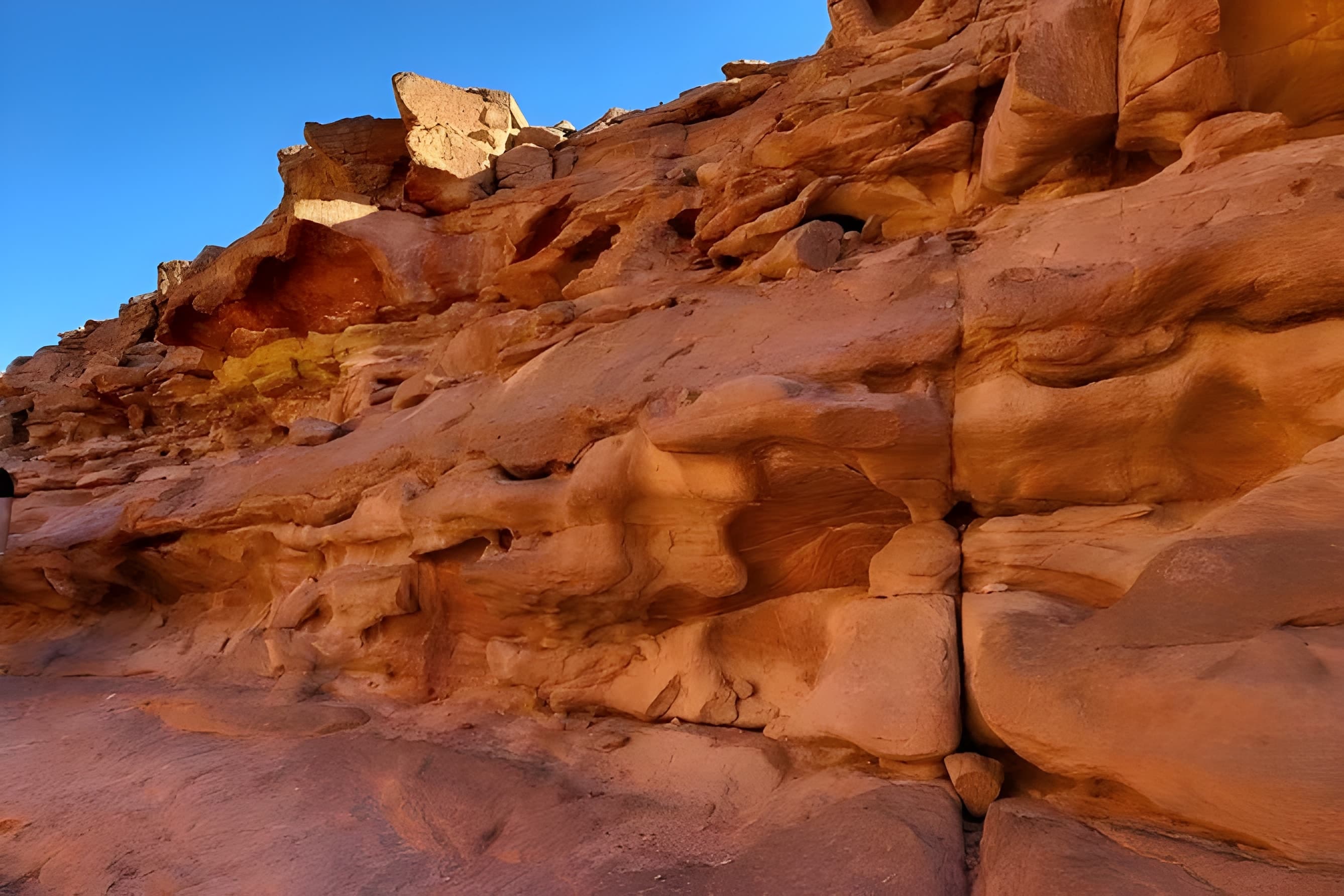 Blue Hole, Canyon & Dahab