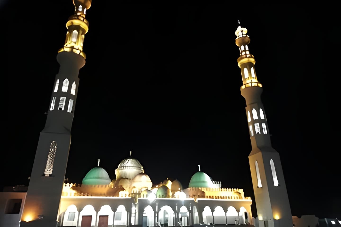 جولة تسوق الغردقة مع عشاء