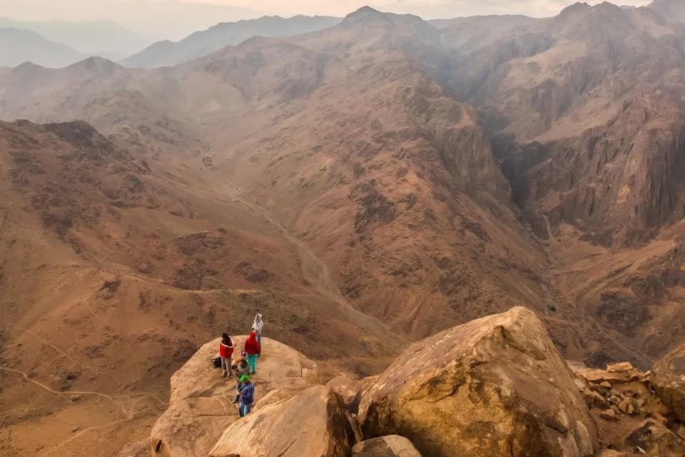 Full-Day Tour Mount Sinai Hike and St Catharine's Monastery