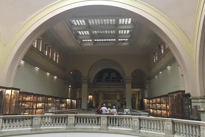 Cairo Day Tour: Giza Pyramids, Lunch & Nile Dinner Cruise