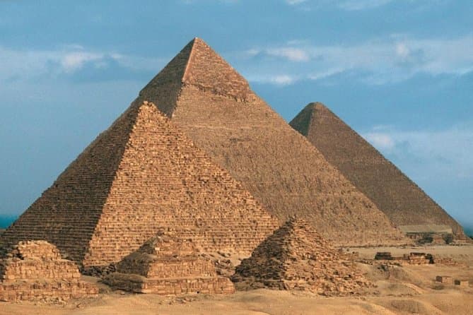 Private Tour: Giza Pyramids, Sakkara & Ancient Memphis City