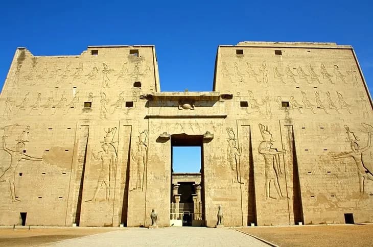 Kom Ombo and Edfu Temple Tour from Luxor