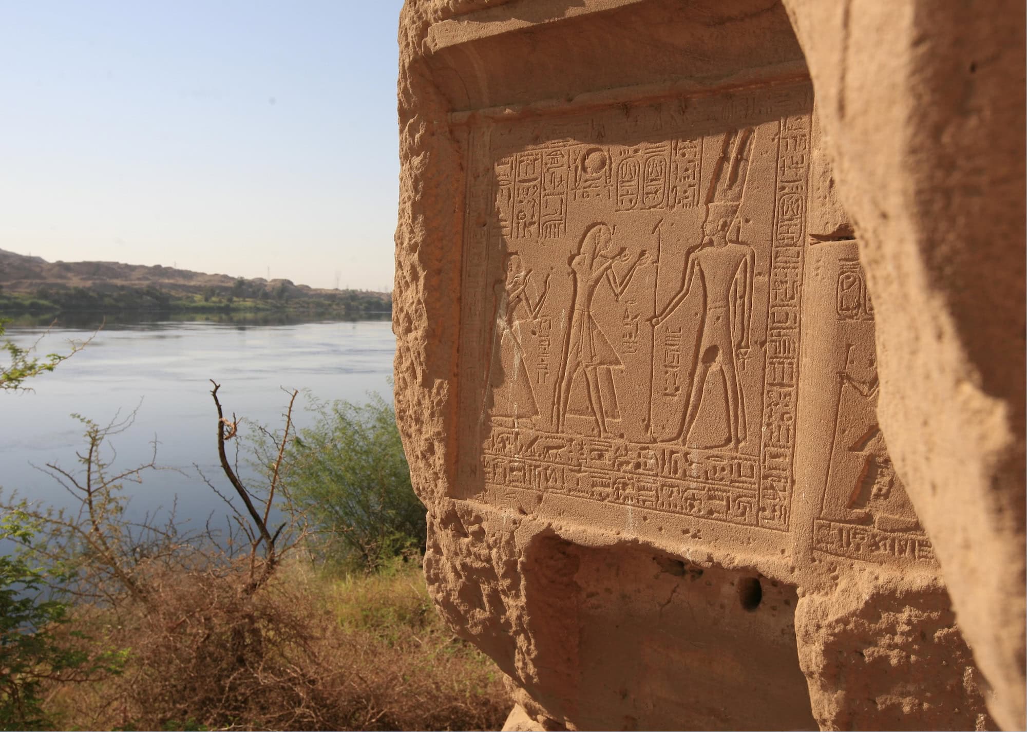 Gebel el-Silsila Sightseeing and Overnight at Beshir Island