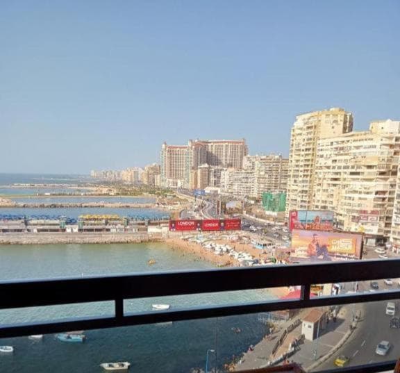 Apartment with a magical view